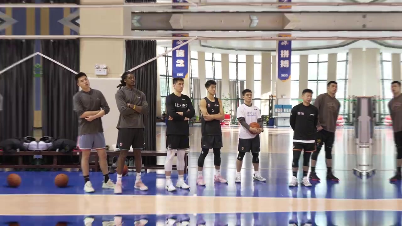 新年首训！福建男篮重新集结开练！