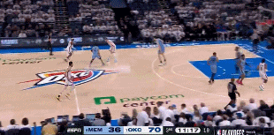 残暴！下半场2分钟雷霆内外开花再轰10-0 分差来到42分😦