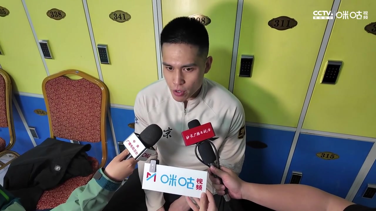 陈盈骏：第一次参加半决赛的比赛 高强度的比赛很锻炼自己的能力